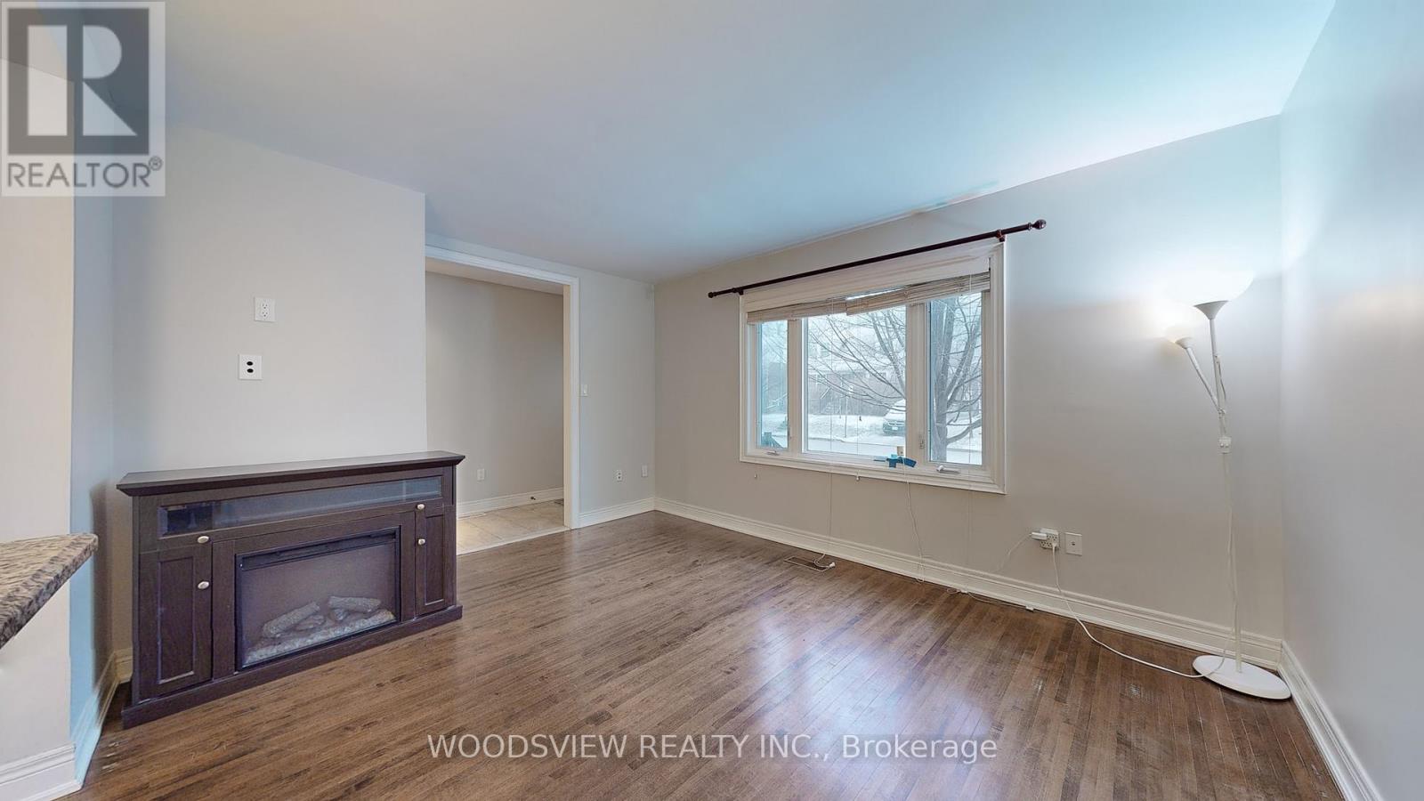 Unknown Address, ,     - Photo 2 - C12921010