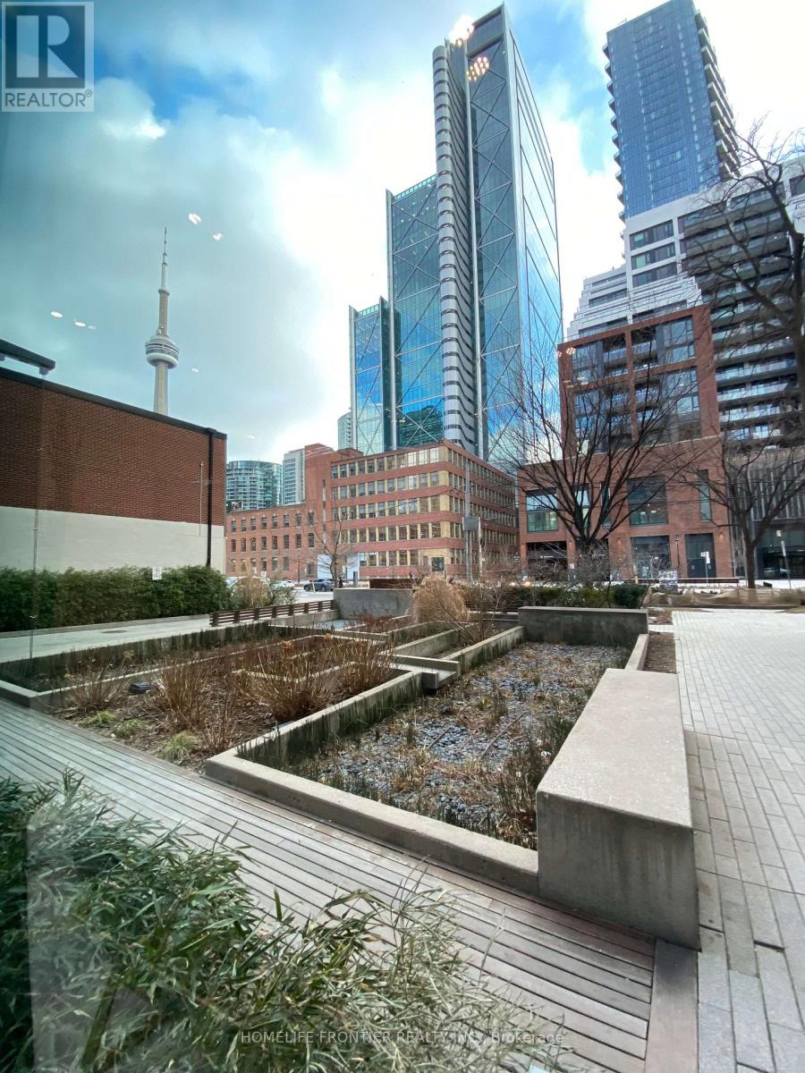 406 - 400 Wellington Street W, Toronto, Ontario  M5J 2N7 - Photo 4 - C12921096