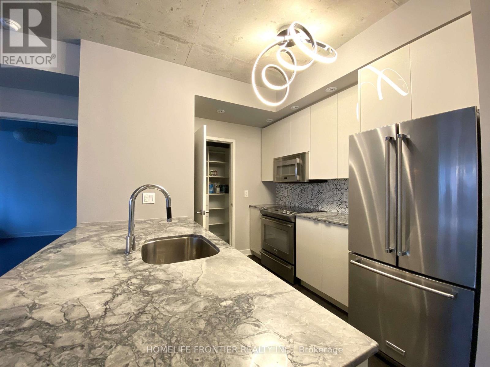 406 - 400 Wellington Street W, Toronto, Ontario  M5J 2N7 - Photo 8 - C12921096