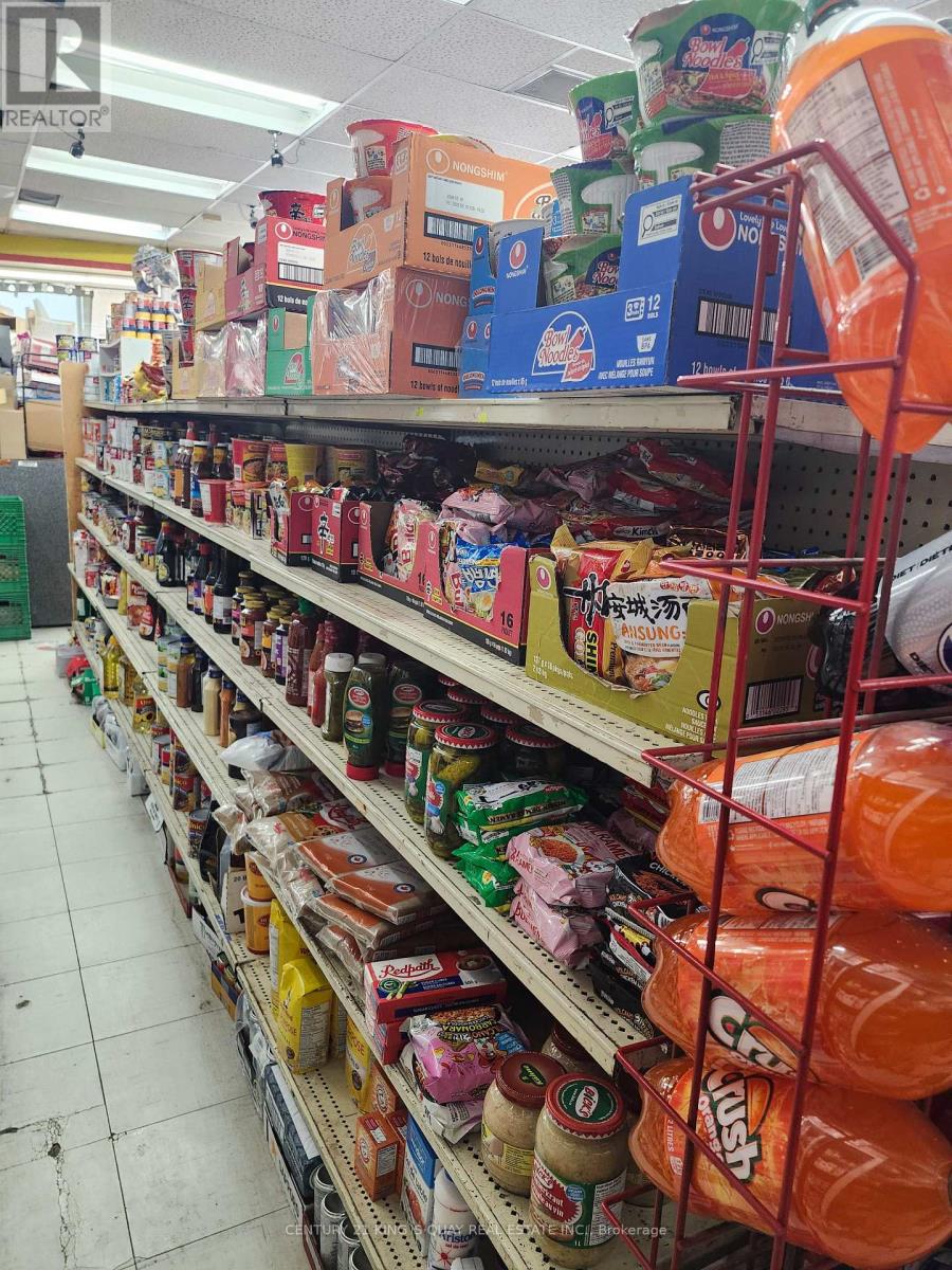 Unknown Address, ,     - Photo 2 - C12921126