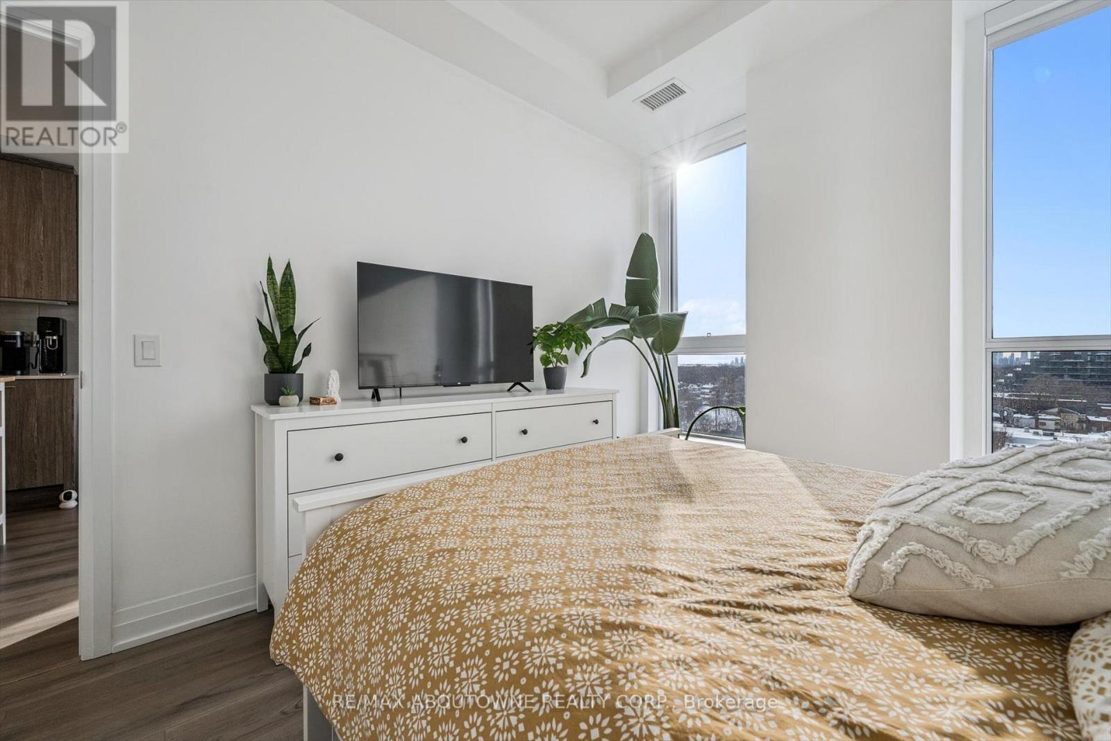 802 - 286 Main Street, Toronto, Ontario  M4C 4X4 - Photo 14 - E12920914