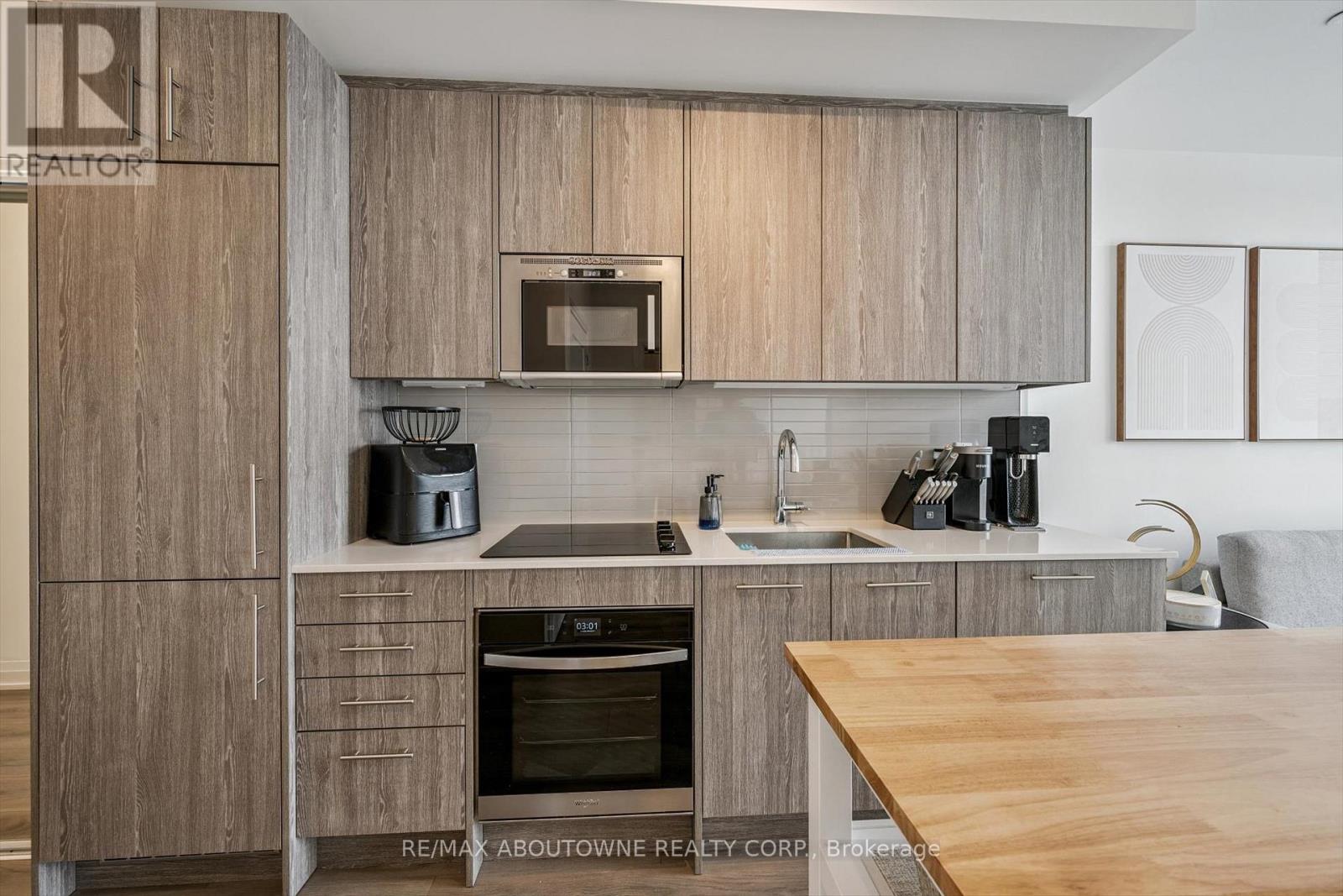 802 - 286 Main Street, Toronto, Ontario  M4C 4X4 - Photo 5 - E12920914