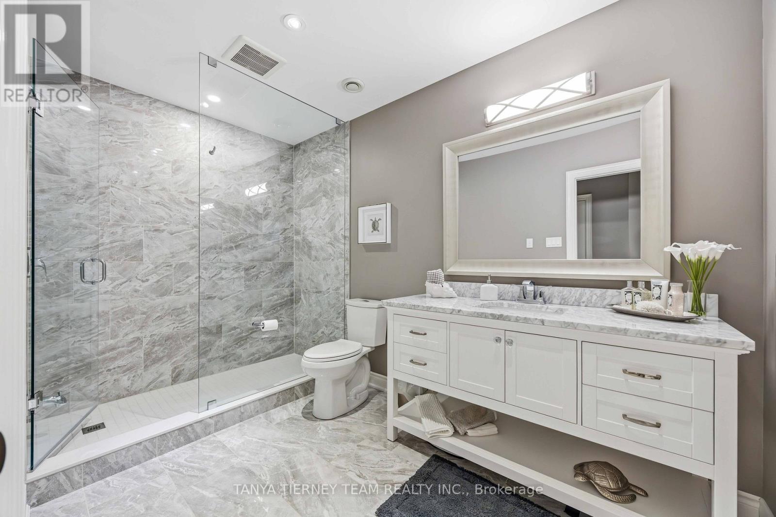 5 Centre Street W, Whitby, Ontario  L1M 1C1 - Photo 37 - E12921048