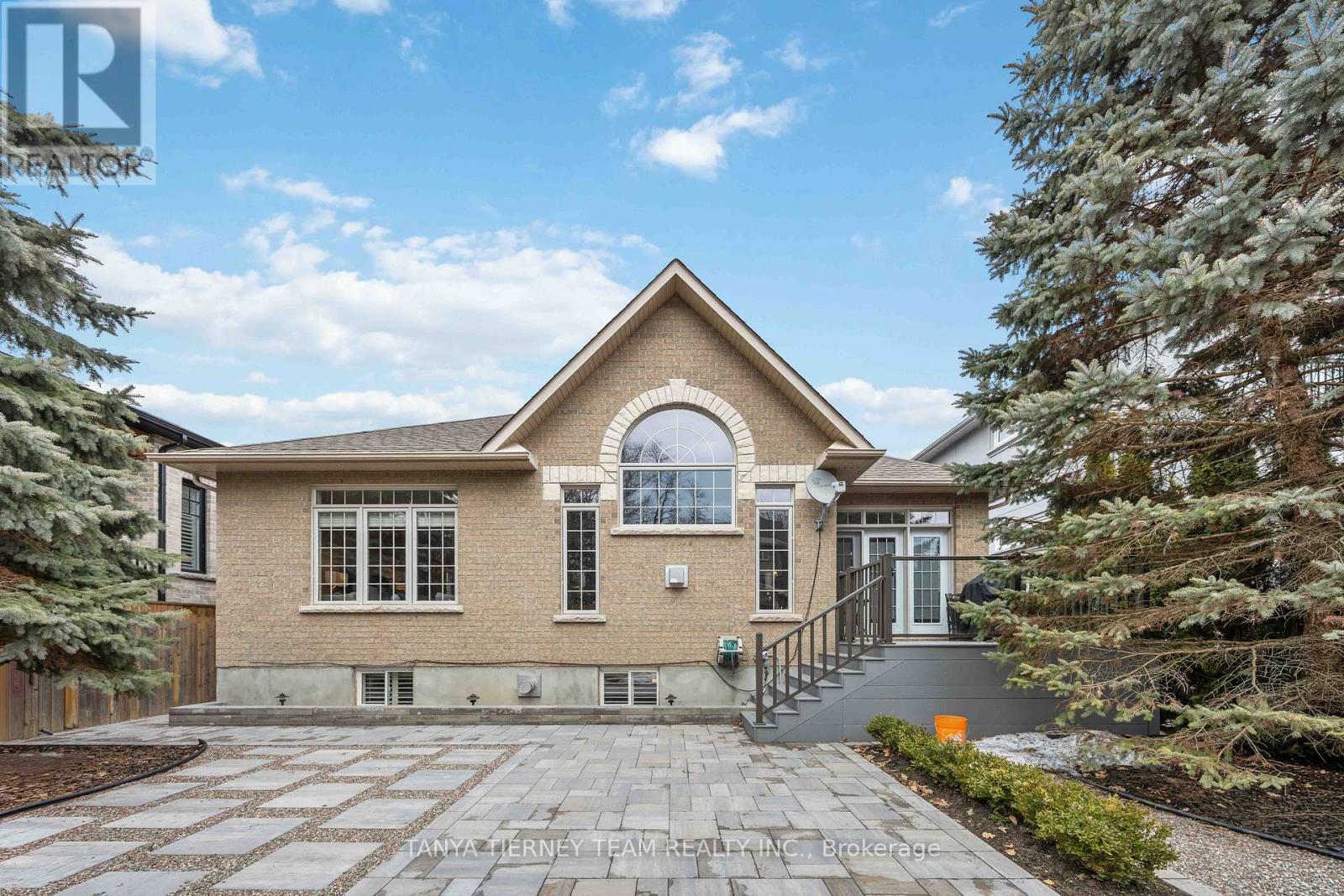 5 Centre Street W, Whitby, Ontario  L1M 1C1 - Photo 40 - E12921048