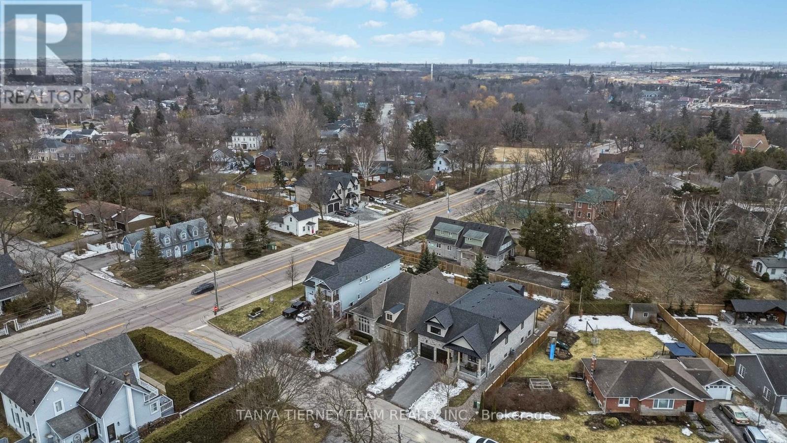 5 Centre Street W, Whitby, Ontario  L1M 1C1 - Photo 41 - E12921048