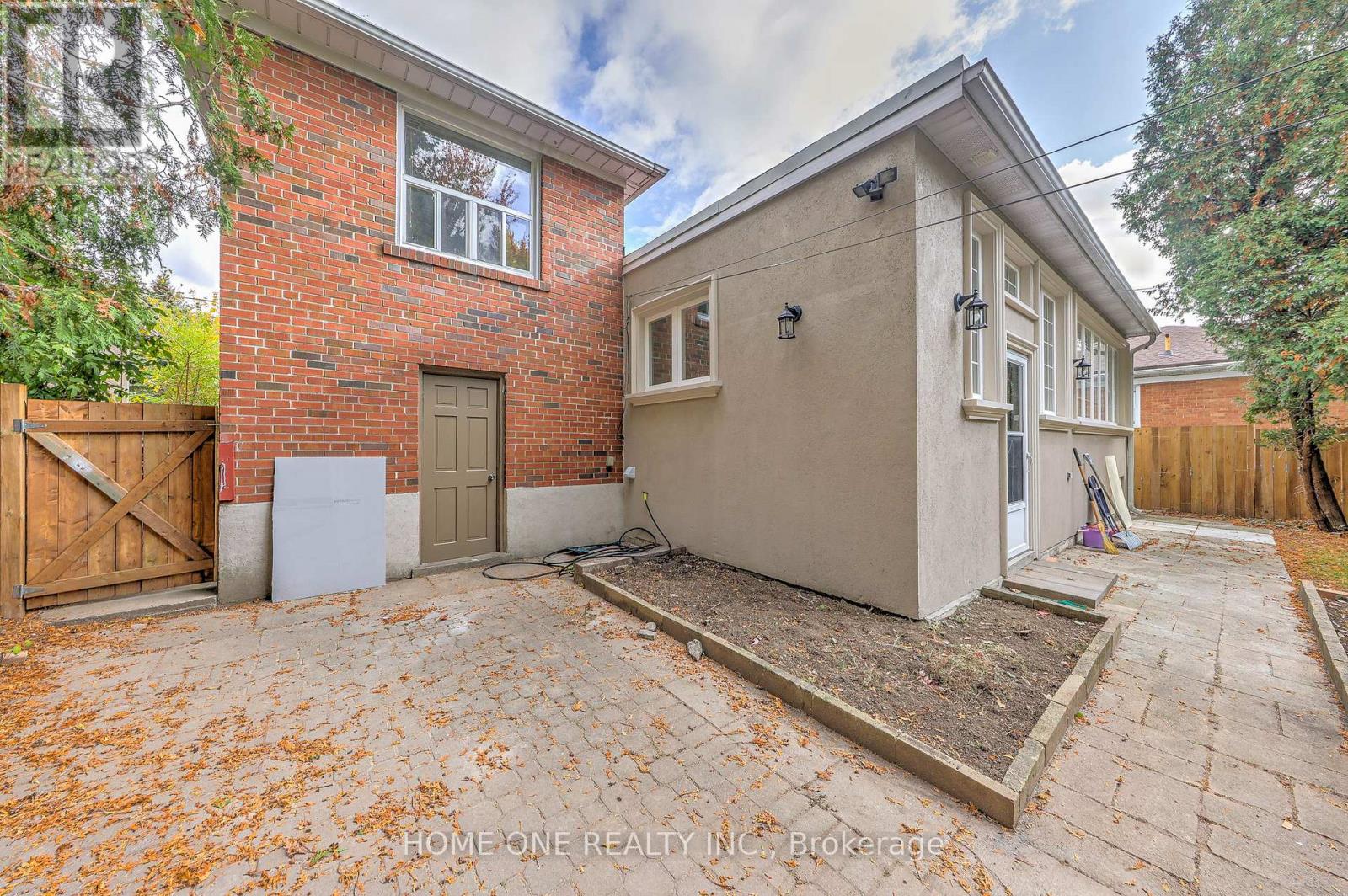 12 Lauralynn Crescent, Toronto, Ontario  M1S 2H4 - Photo 35 - E12921128