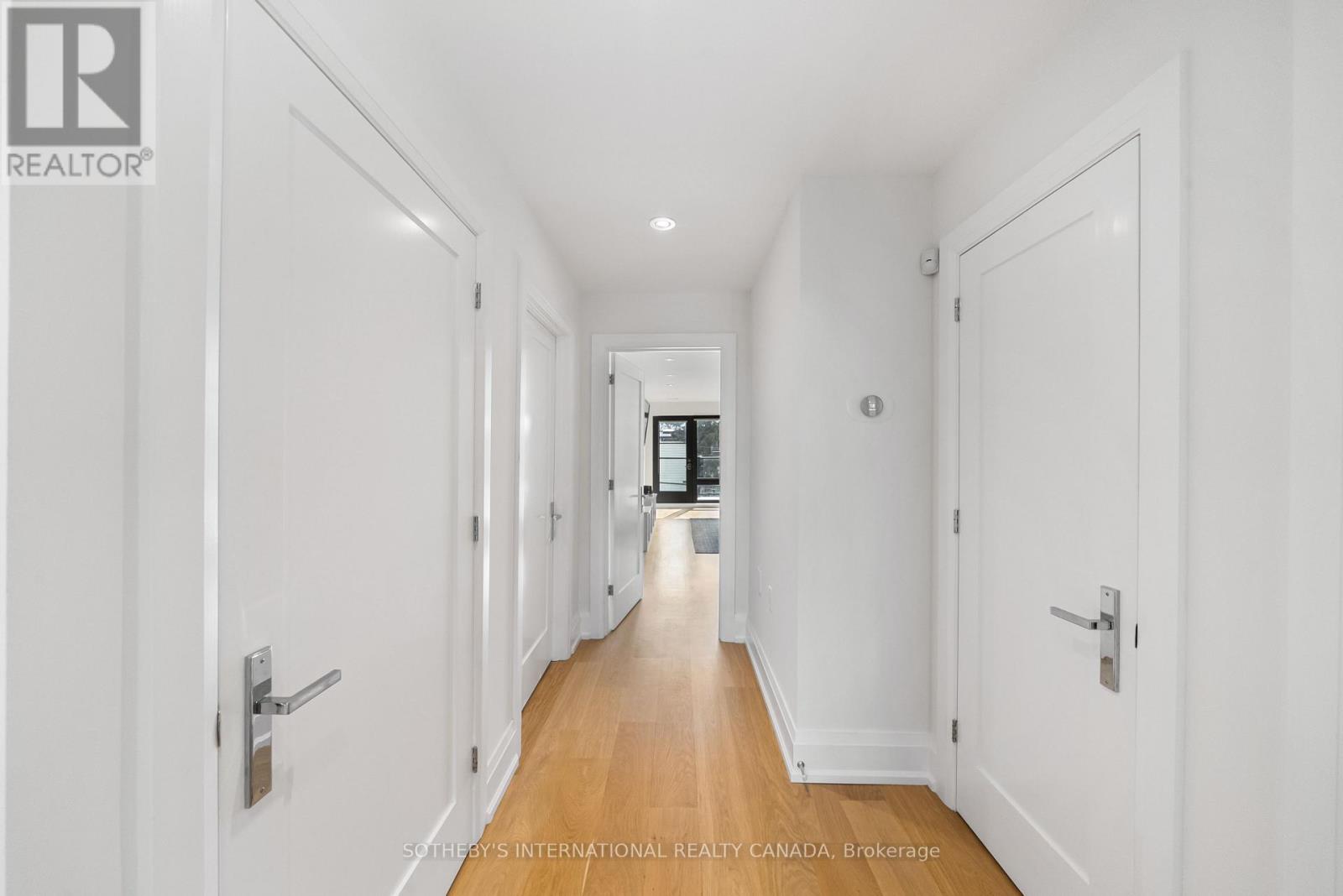 147 Hazelwood Avenue, Toronto, Ontario  M4J 1K4 - Photo 24 - E12921140