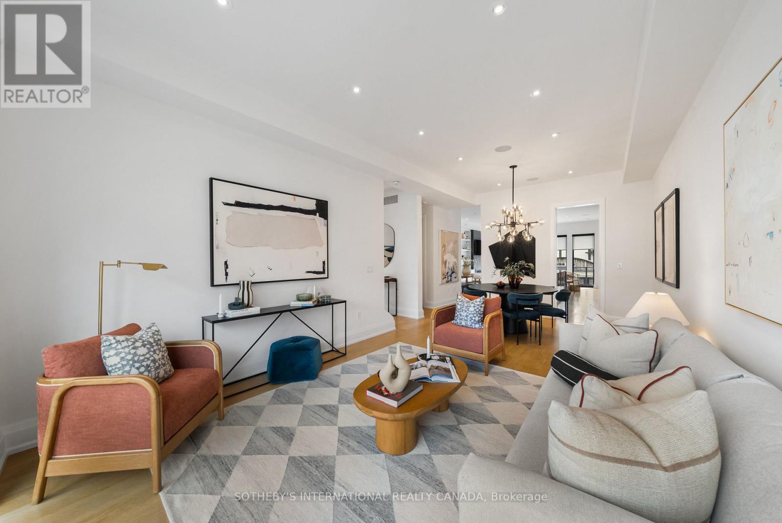 147 Hazelwood Avenue, Toronto, Ontario  M4J 1K4 - Photo 7 - E12921140