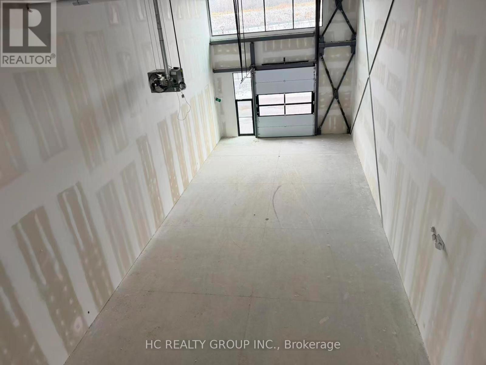 111 - 175 Melvin Robson Avenue, Aurora, Ontario  L4G 4B9 - Photo 10 - N12920922