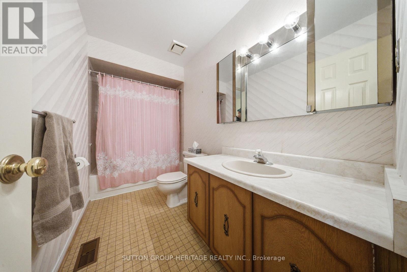 19 Sawyer Crescent, Markham, Ontario  L3P 5V2 - Photo 35 - N12921046