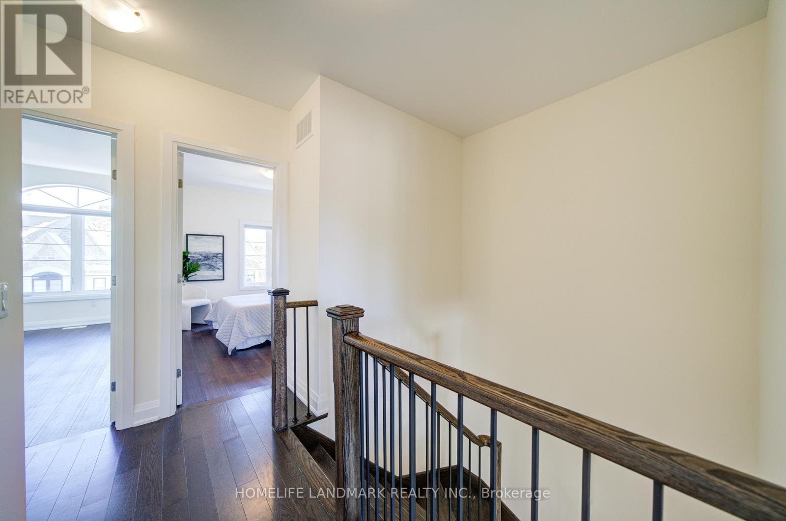 17 Duncombe Lane, Richmond Hill, Ontario  L4C 1C2 - Photo 26 - N12921114