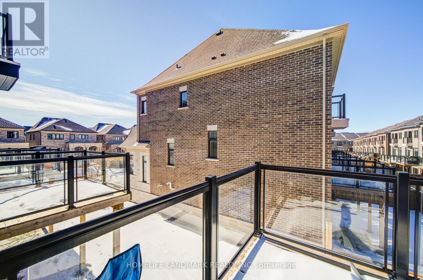 17 Duncombe Lane, Richmond Hill, Ontario  L4C 1C2 - Photo 48 - N12921114