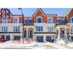 17 DUNCOMBE LANE, Richmond Hill, Ontario