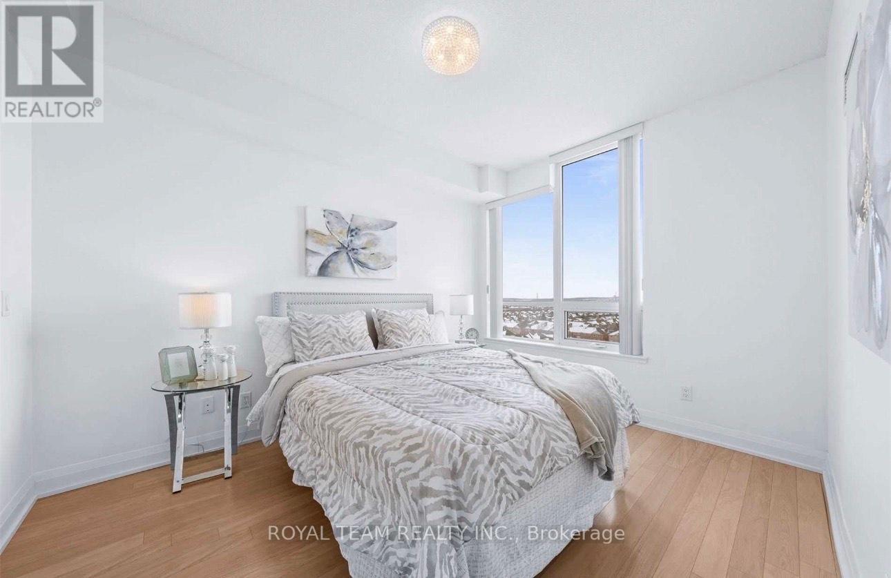 1014 - 85 North Park Road, Vaughan, Ontario  L4J 0H8 - Photo 5 - N12921118