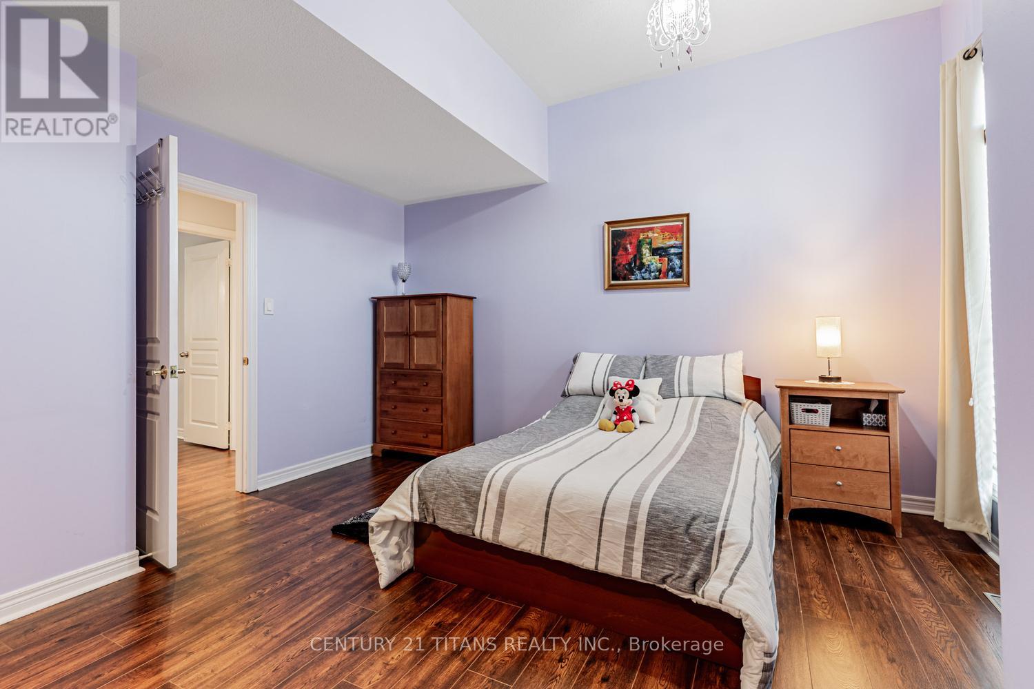 3 Condarcuri Crescent, Markham, Ontario  L6B 0G8 - Photo 35 - N12920366