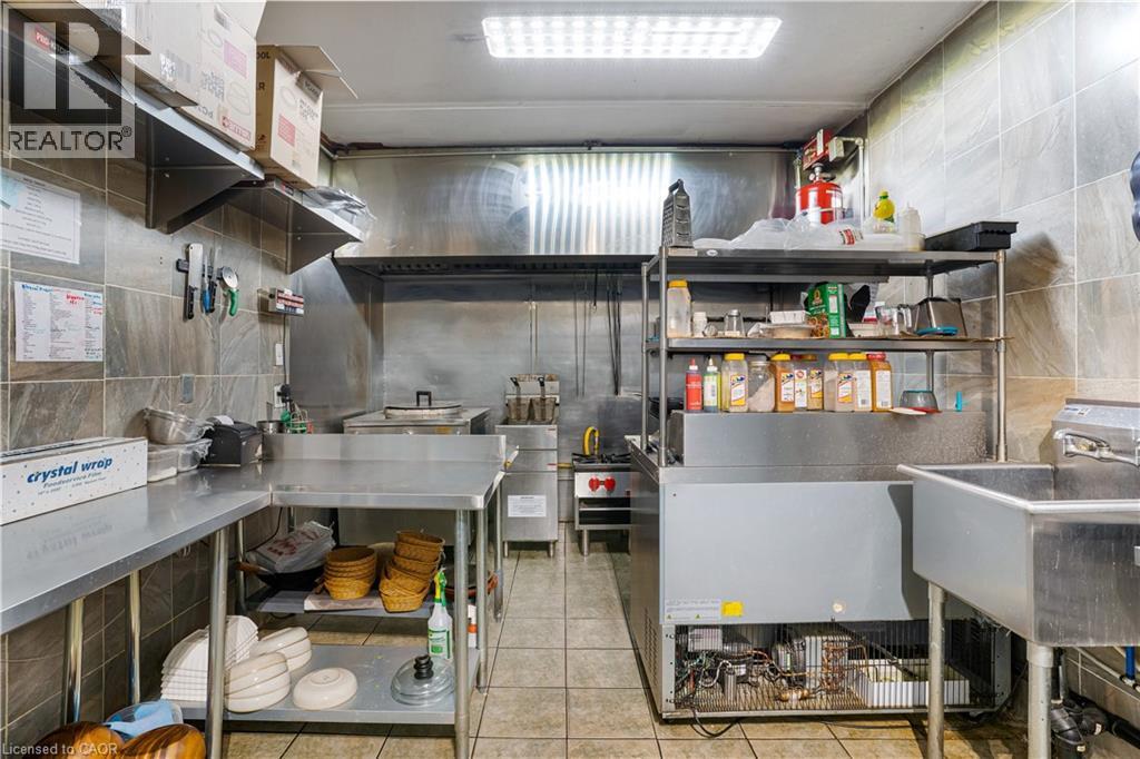 1472 King Street E, Kitchener, Ontario  N2G 2N7 - Photo 13 - 40814672