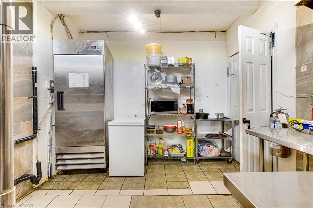 1472 King Street E, Kitchener, Ontario  N2G 2N7 - Photo 17 - 40814672