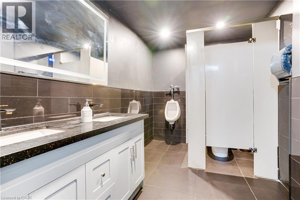 1472 King Street E, Kitchener, Ontario  N2G 2N7 - Photo 20 - 40814672