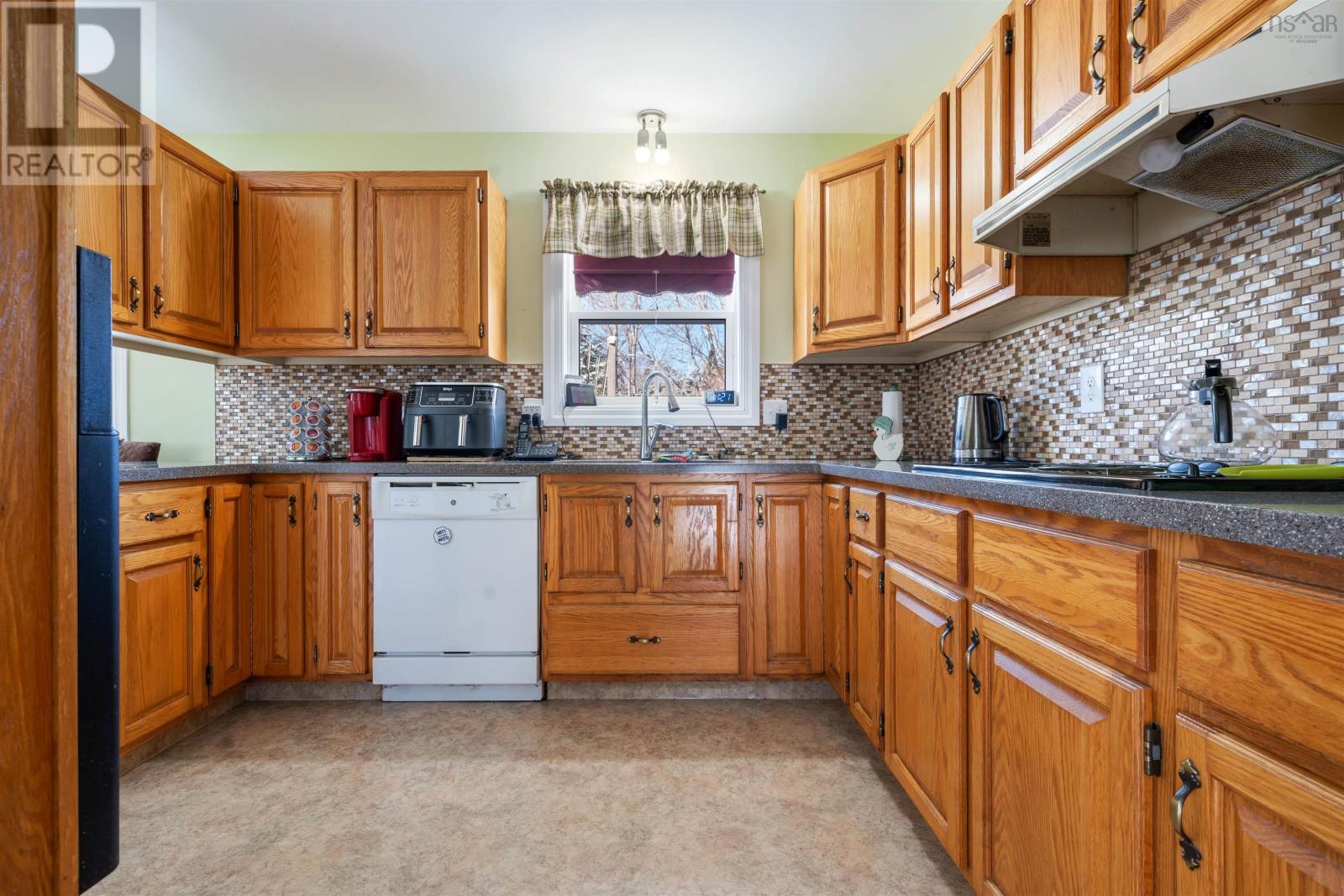 19 Powell Road, Little Harbour, Nova Scotia  B2H 5C4 - Photo 6 - 202602384