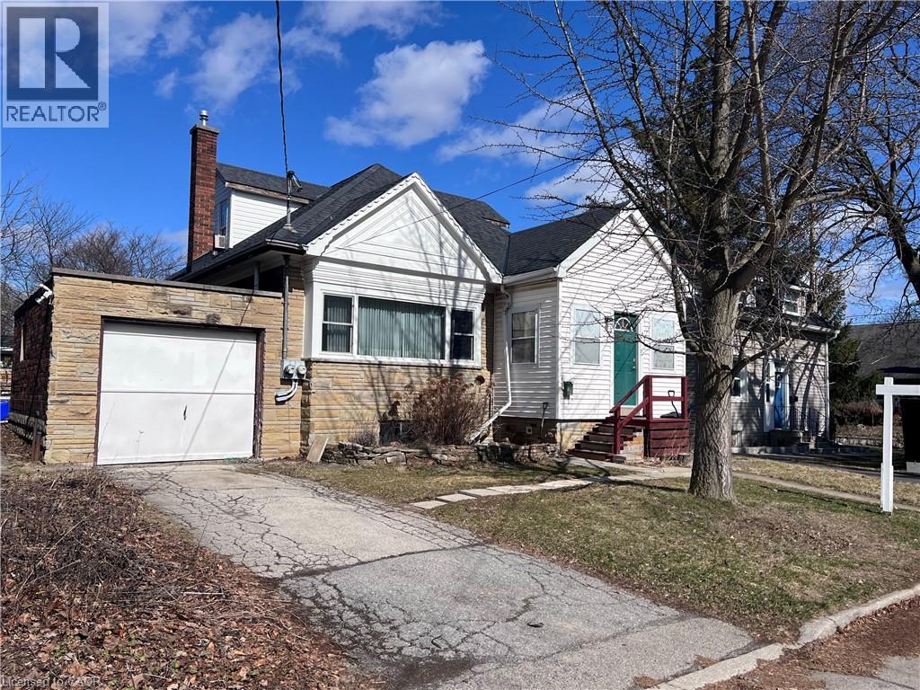 196 Glen Road, Hamilton, Ontario  L8S 3N4 - Photo 2 - 40805768