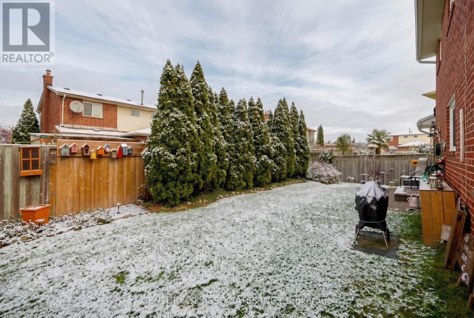 1324 Quinpool Court, Mississauga, Ontario  L5C 4J3 - Photo 40 - W12920924