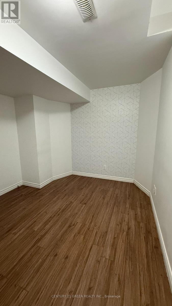 Basement - 3243 Stoney Crescent, Mississauga, Ontario  L5M 0V4 - Photo 2 - W12920956