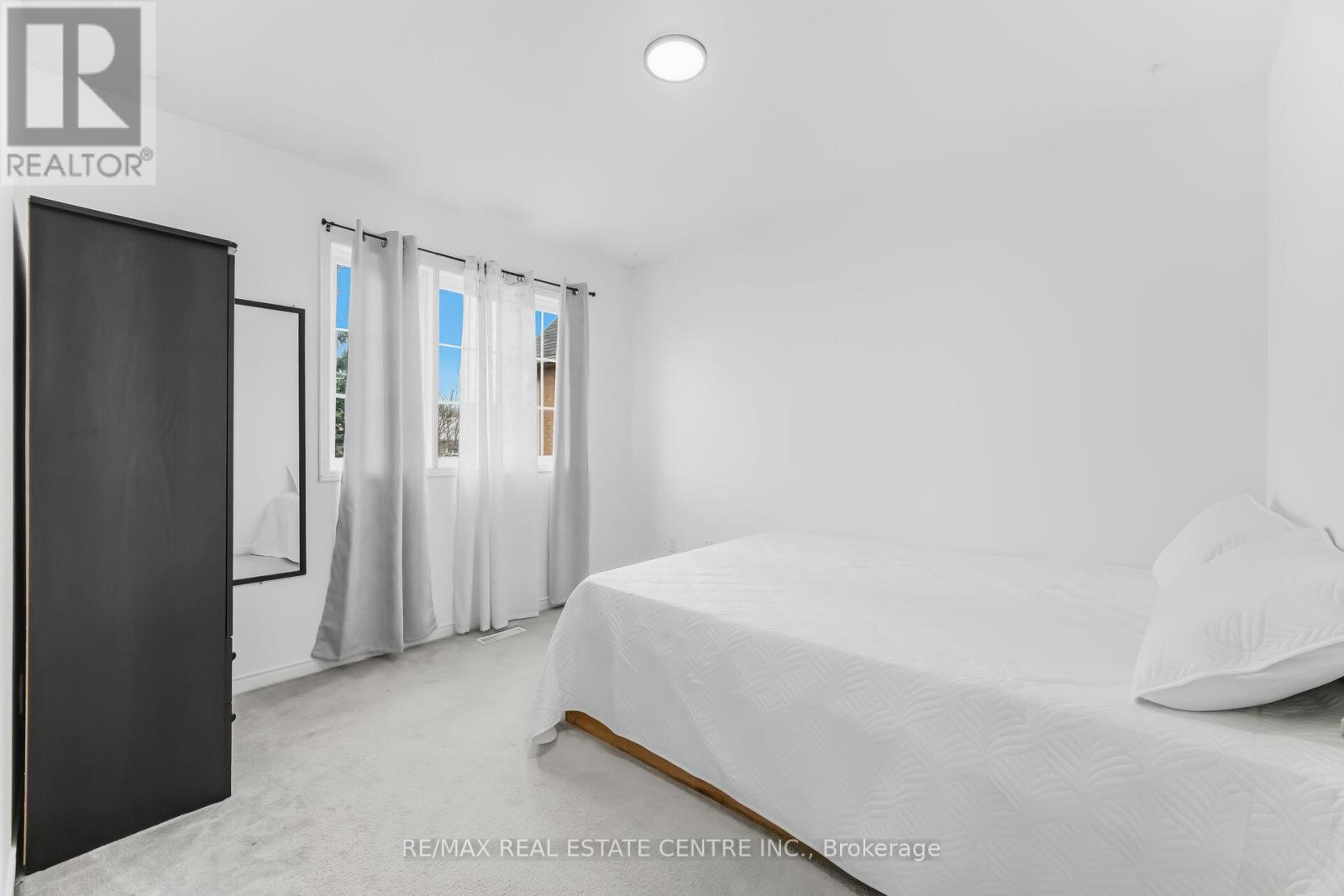 26 Braemore Road, Brampton, Ontario  L6X 1E5 - Photo 36 - W12920976