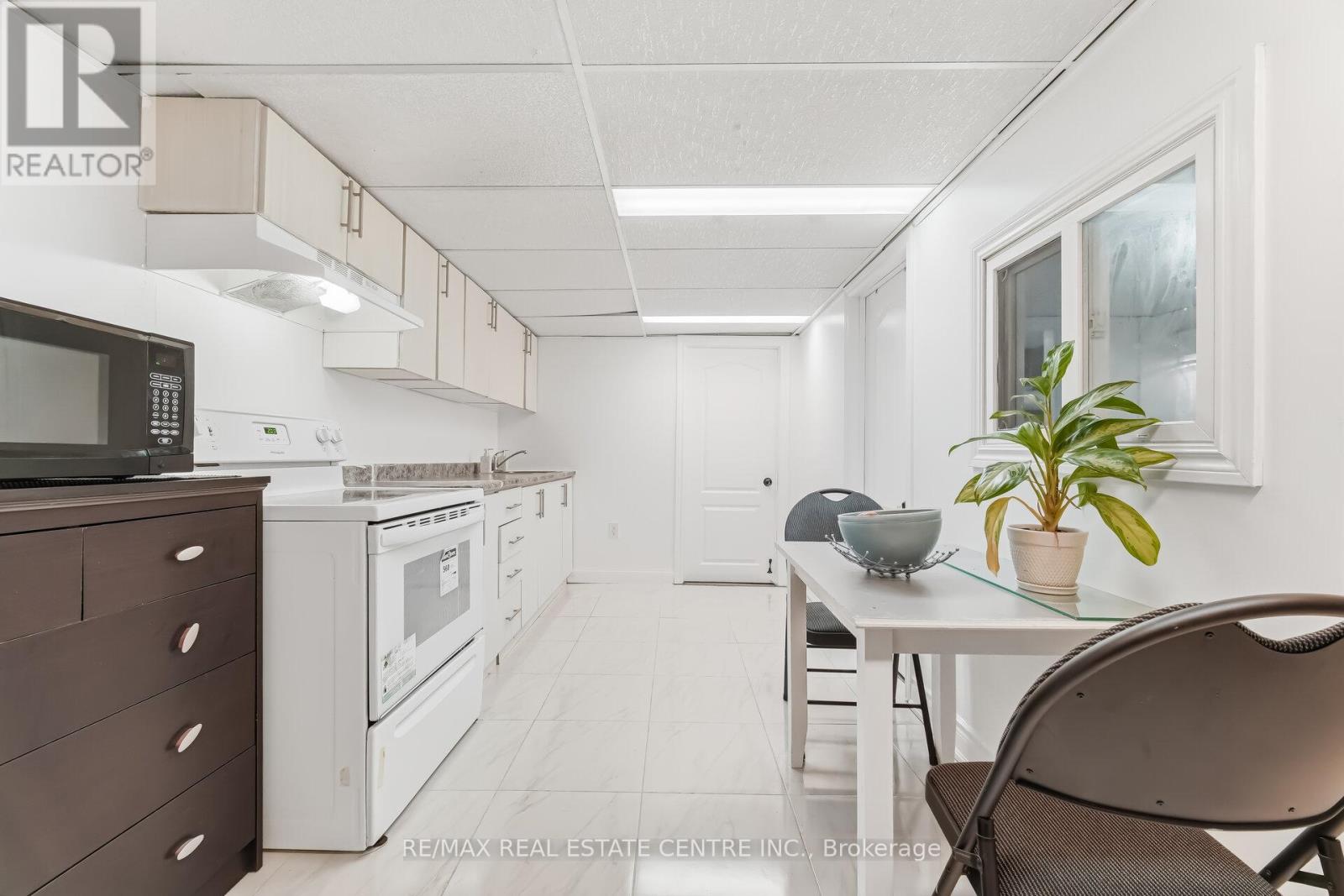 26 Braemore Road, Brampton, Ontario  L6X 1E5 - Photo 44 - W12920976