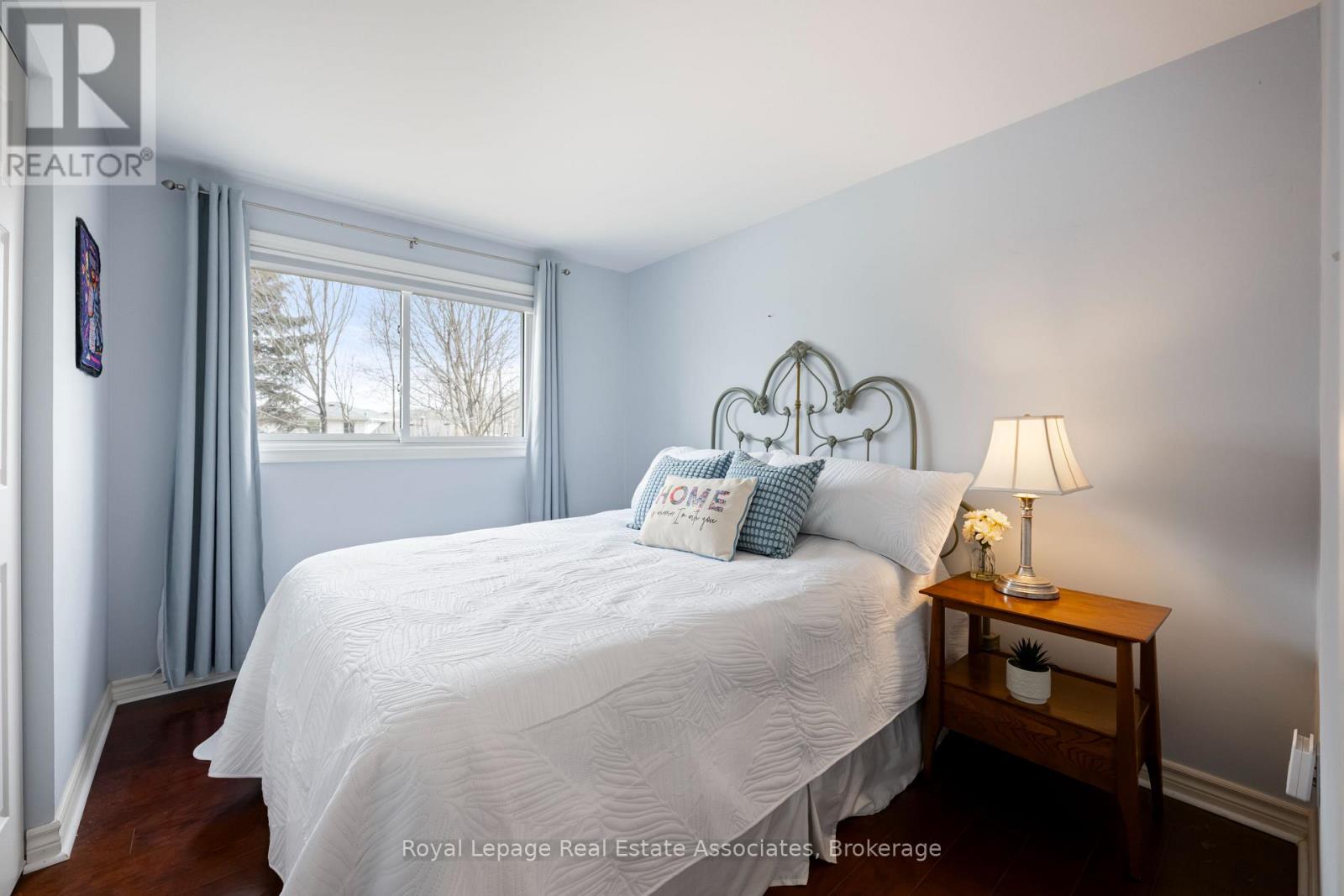 55 Eleanor Crescent, Halton Hills, Ontario  L7G 2T7 - Photo 25 - W12920990