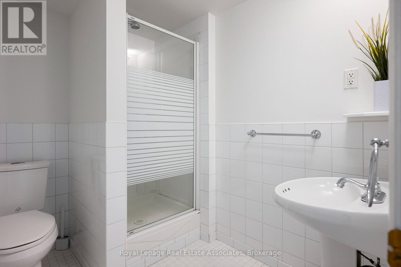 55 Eleanor Crescent, Halton Hills, Ontario  L7G 2T7 - Photo 36 - W12920990