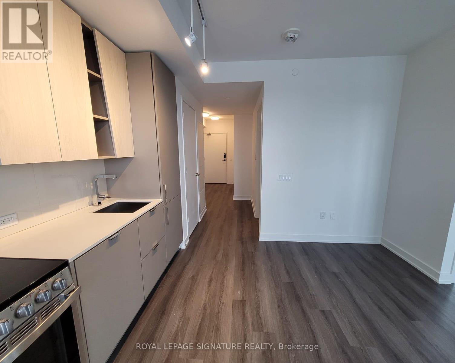 1111 - 3883 Quartz Road, Mississauga, Ontario  L5B 4M6 - Photo 5 - W12920992