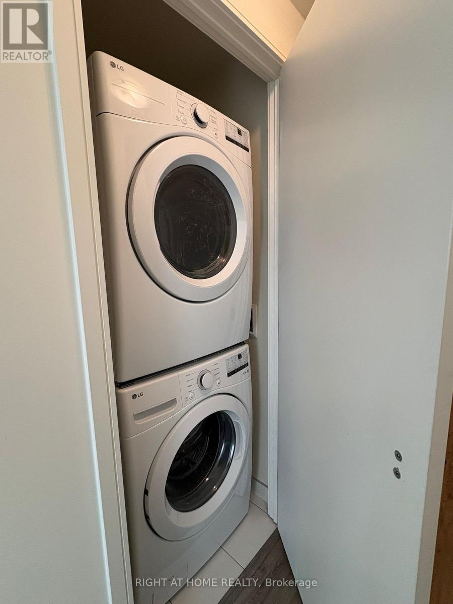 2008 - 8020 Derry Road, Milton, Ontario  L9T 9N7 - Photo 11 - W12921016