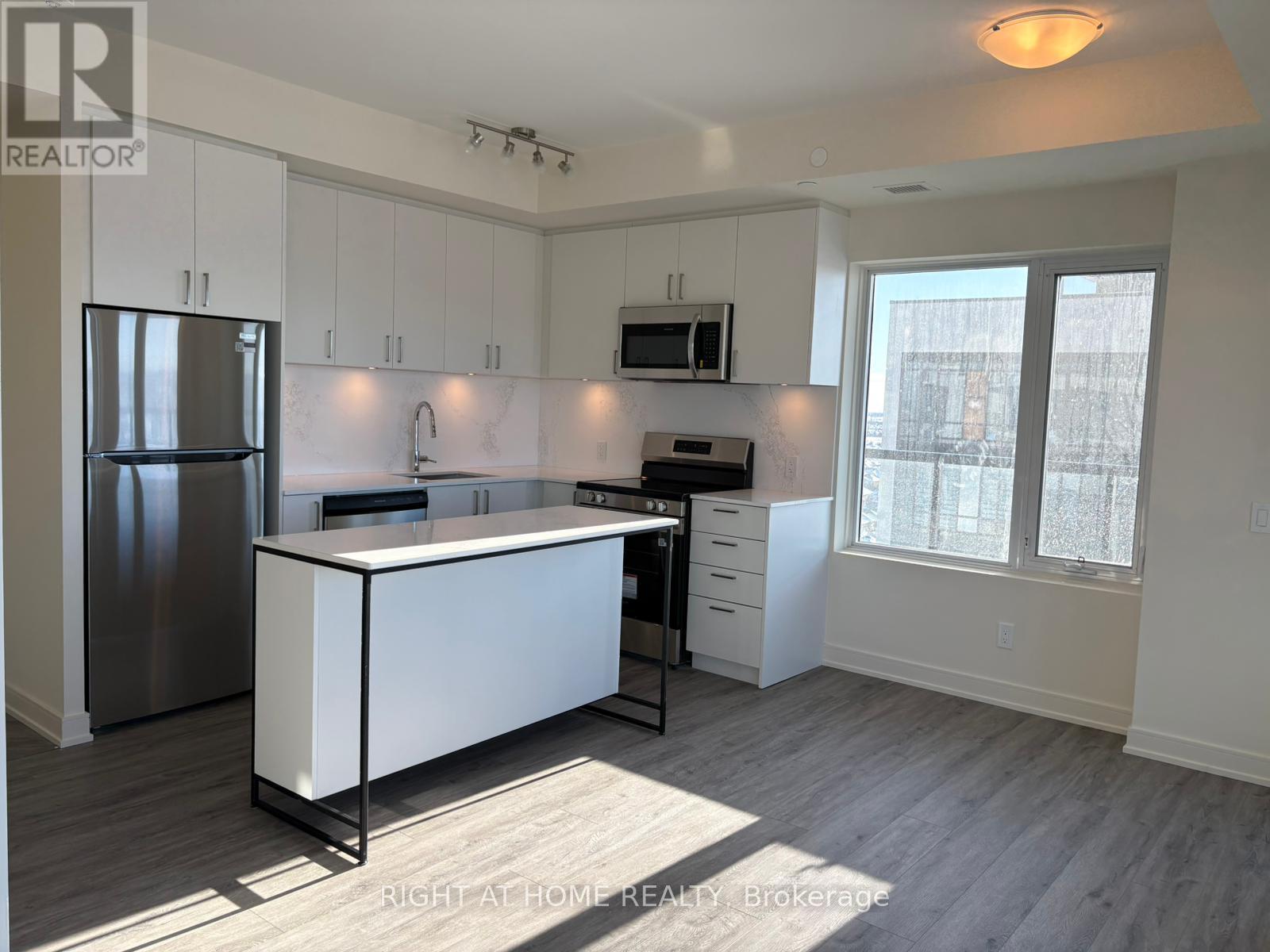 2008 - 8020 Derry Road, Milton, Ontario  L9T 9N7 - Photo 17 - W12921016