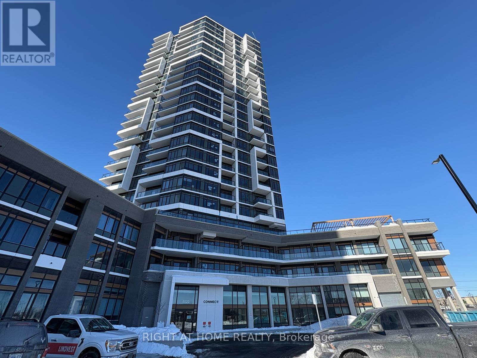 2008 - 8020 Derry Road, Milton, Ontario  L9T 9N7 - Photo 3 - W12921016