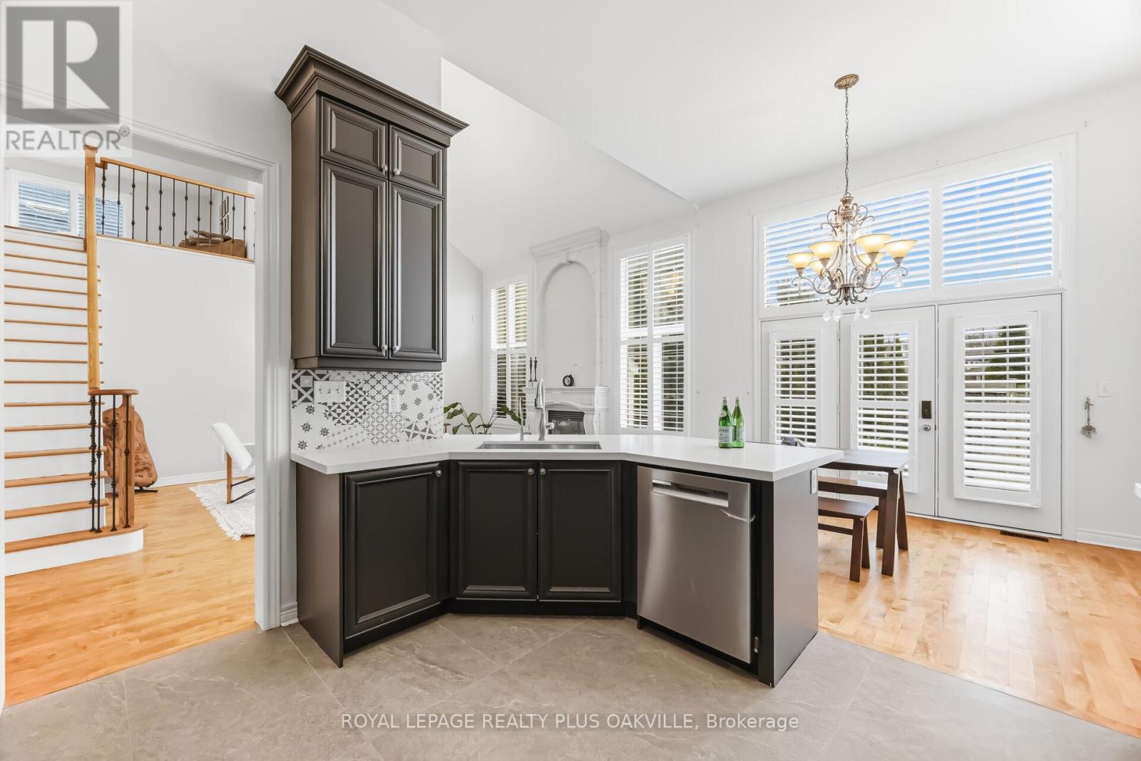 3409 Liptay Avenue, Oakville, Ontario  L6M 0M8 - Photo 17 - W12921022