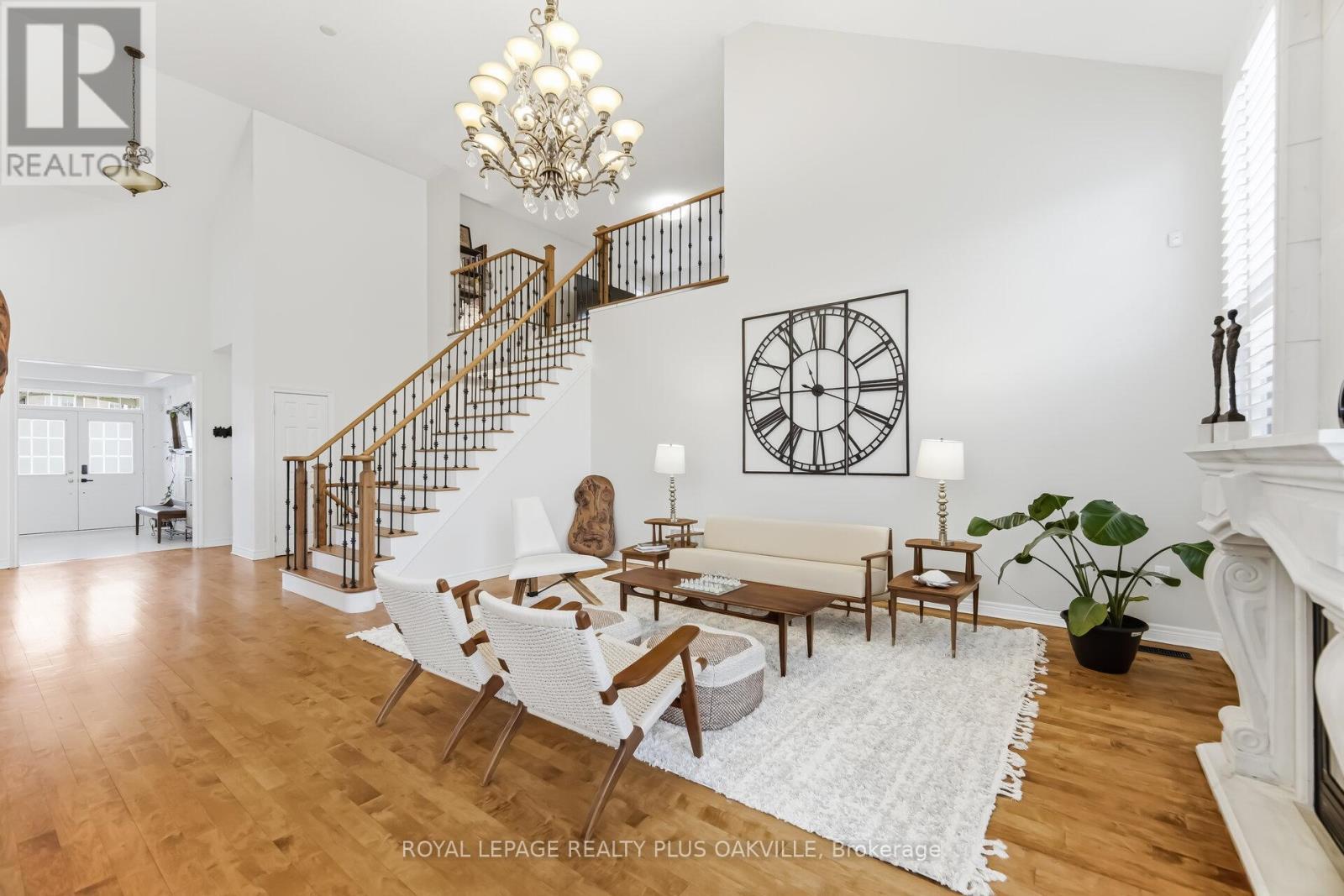 3409 Liptay Avenue, Oakville, Ontario  L6M 0M8 - Photo 9 - W12921022