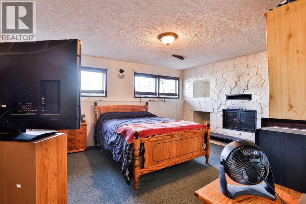 1025 25 Street N, Lethbridge, Alberta  T1H 3V9 - Photo 17 - A2290660