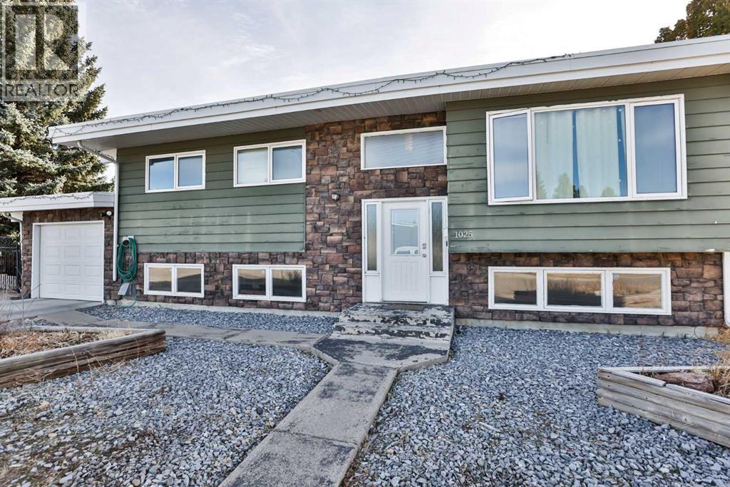 1025 25 Street N, Lethbridge, Alberta  T1H 3V9 - Photo 27 - A2290660