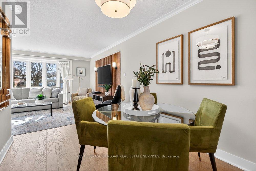 1525 Holburne Road, Mississauga, Ontario  L5E 2L7 - Photo 13 - W12921026