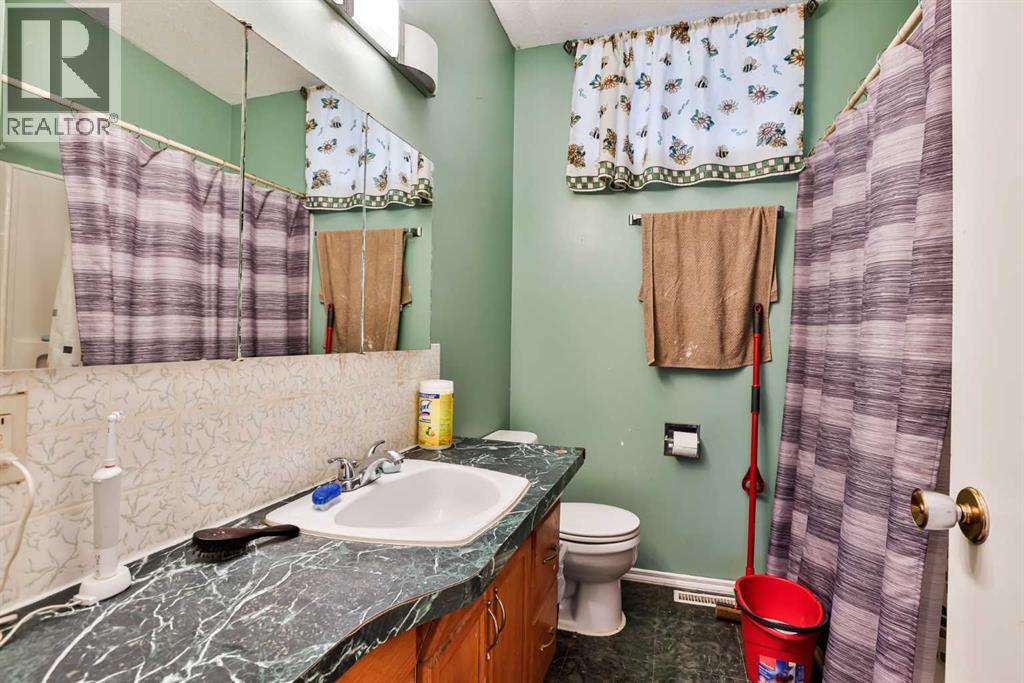 1025 25 Street N, Lethbridge, Alberta  T1H 3V9 - Photo 14 - A2290660