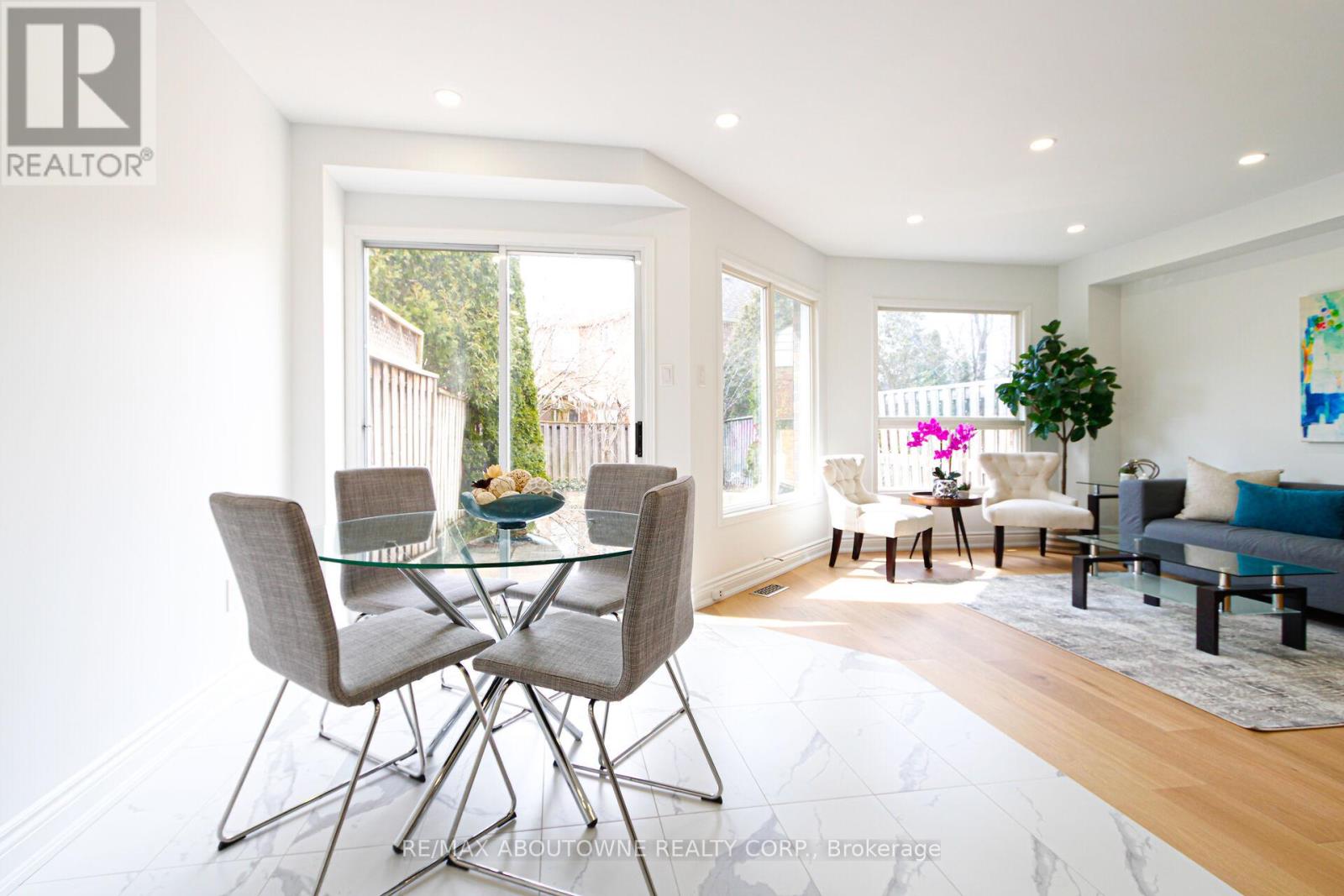 1114 Lindsay Drive, Oakville, Ontario  L6M 3B4 - Photo 17 - W12921138