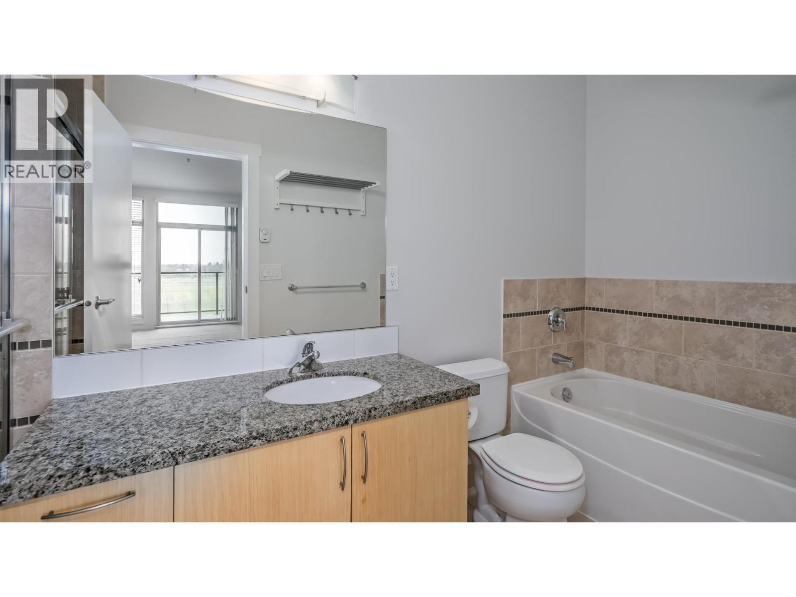 312 6233 London Road, Richmond, British Columbia  V7E 3S3 - Photo 21 - R3102164