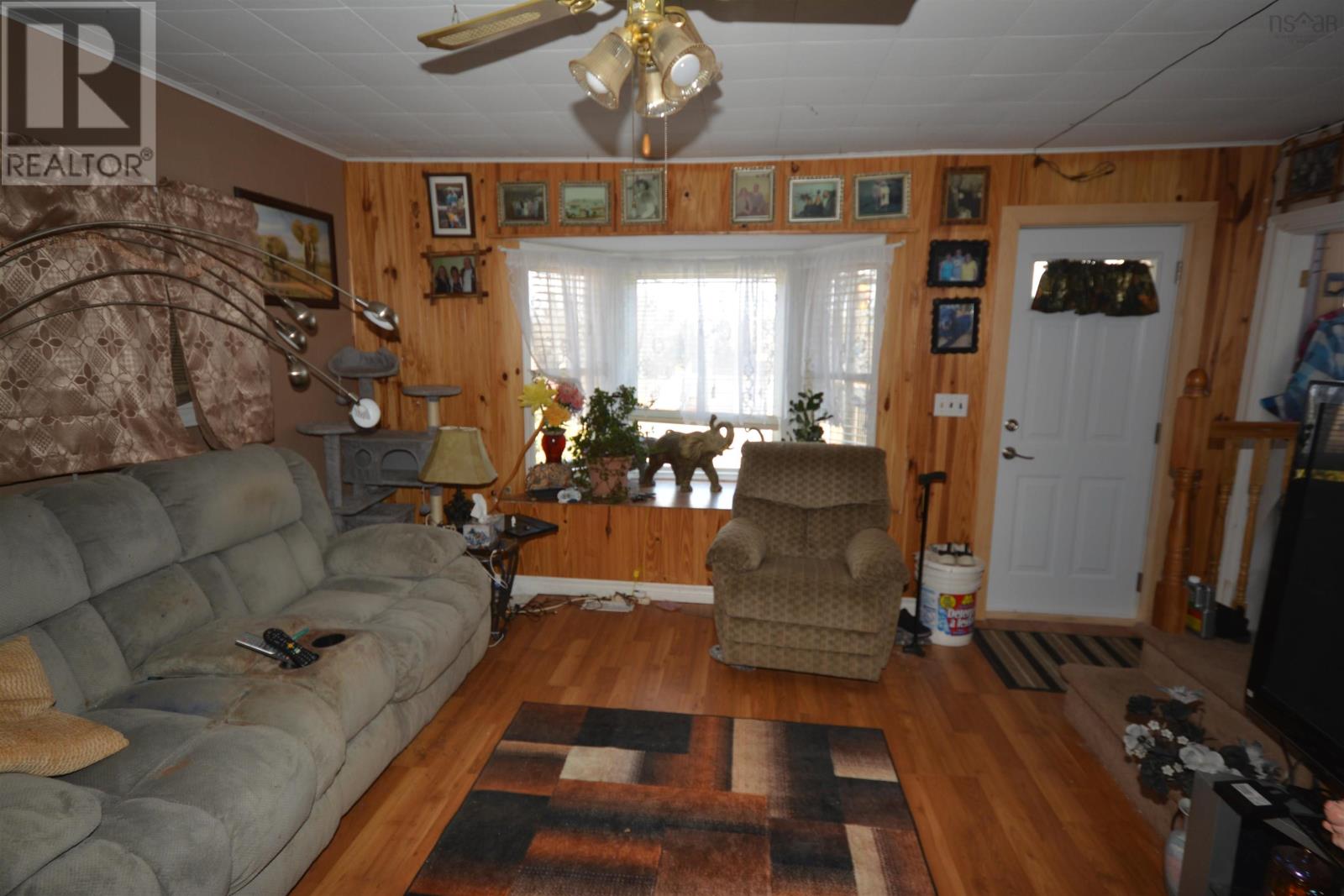 563 Herring Cove Road, Halifax, Nova Scotia  B3R 1X3 - Photo 3 - 202605307