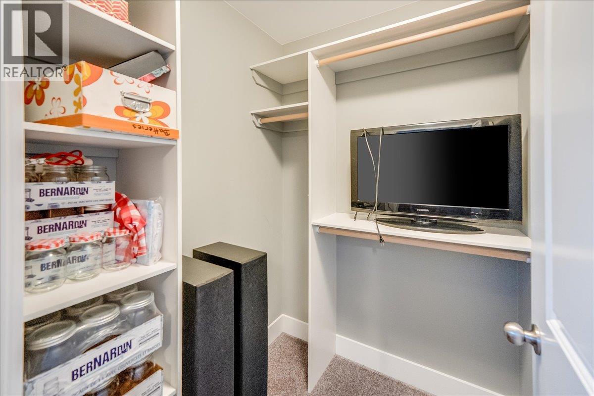 1953 Sandy Road, Castlegar, British Columbia  V1N 4T1 - Photo 47 - 10379009