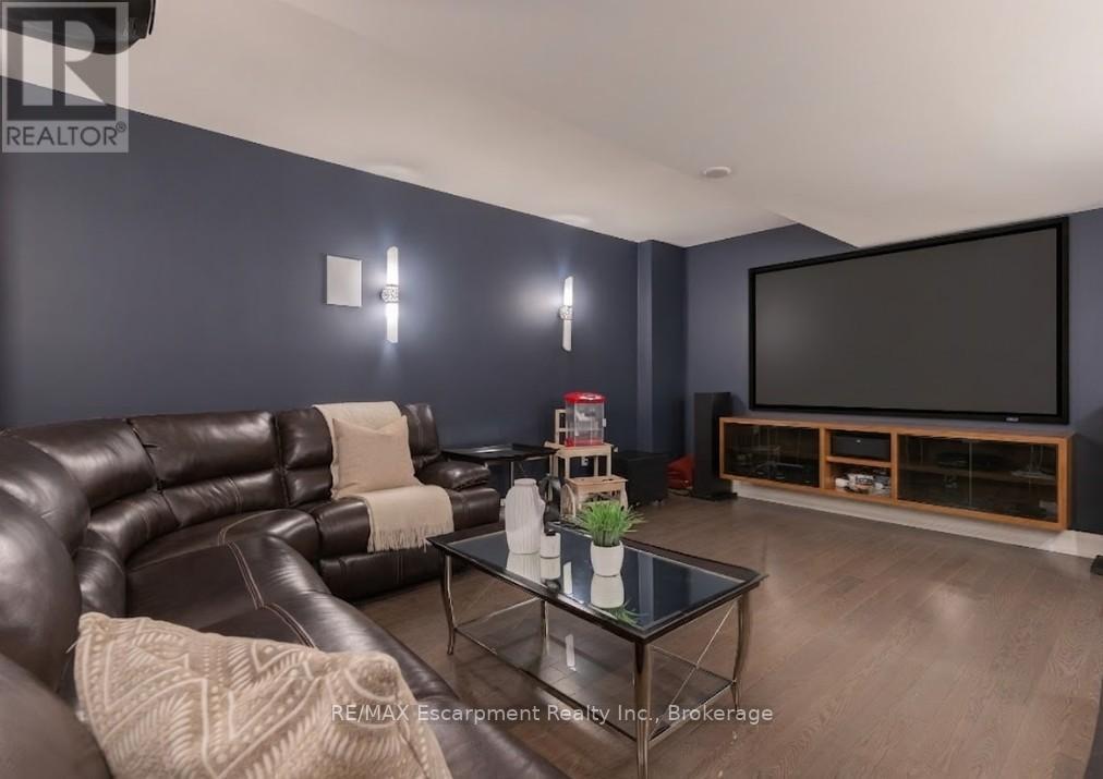 15 Lambert Common, Oakville, Ontario  L6K 0H6 - Photo 44 - W12919550