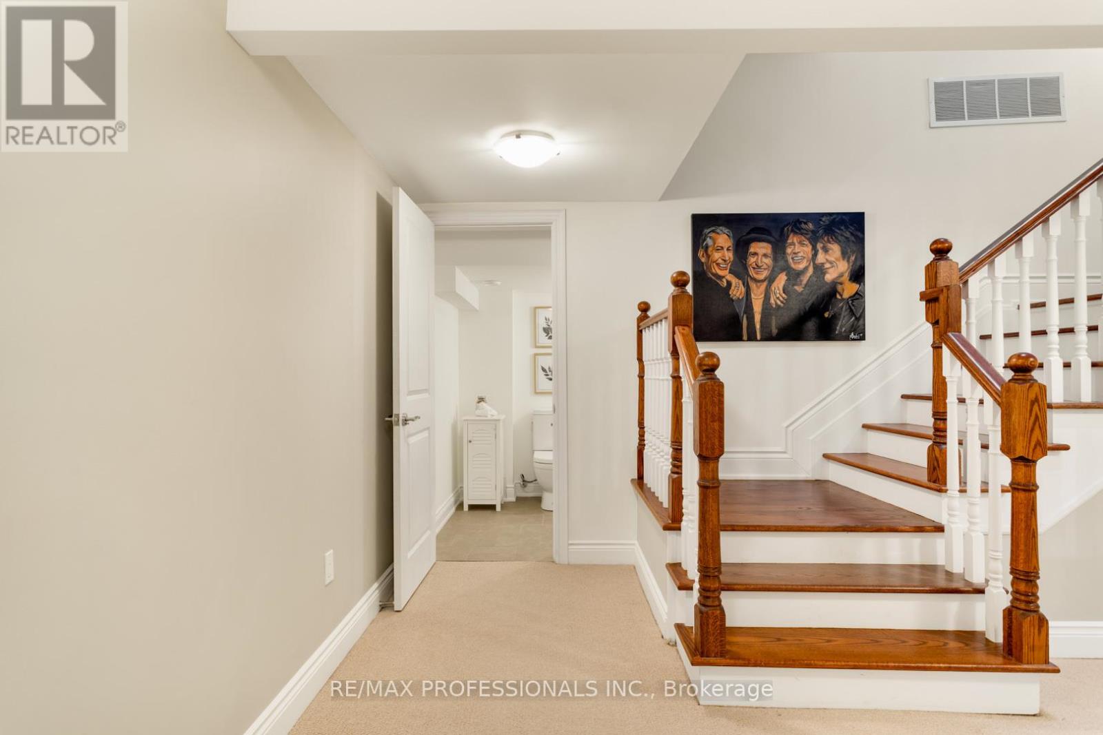 31 Gardenvale Road, Toronto, Ontario  M8Z 4C2 - Photo 38 - W12921018