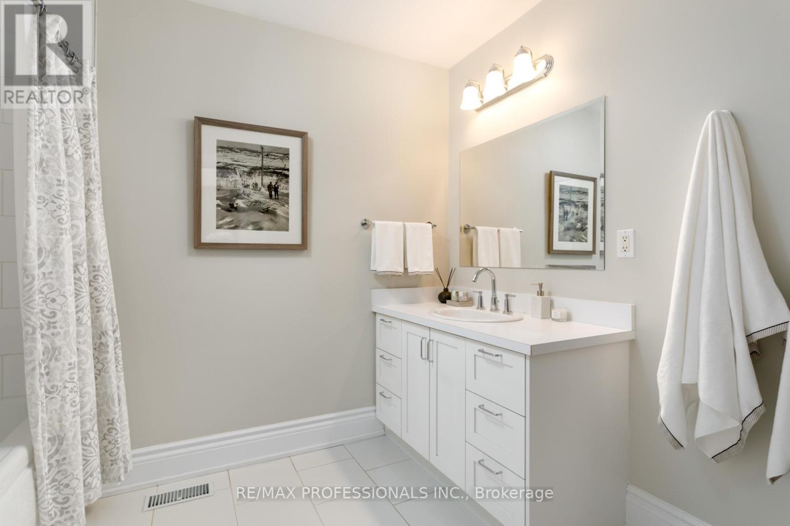 31 Gardenvale Road, Toronto, Ontario  M8Z 4C2 - Photo 33 - W12921018