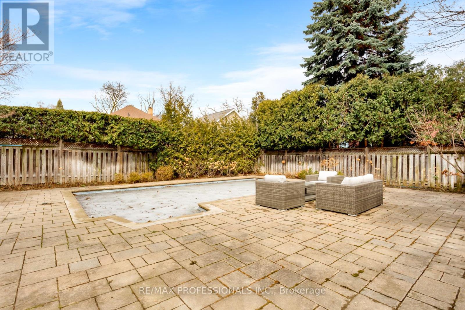 31 Gardenvale Road, Toronto, Ontario  M8Z 4C2 - Photo 45 - W12921018