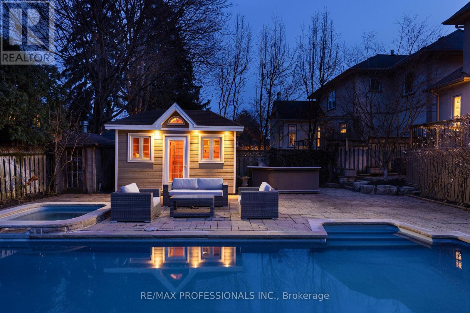 31 Gardenvale Road, Toronto, Ontario  M8Z 4C2 - Photo 49 - W12921018