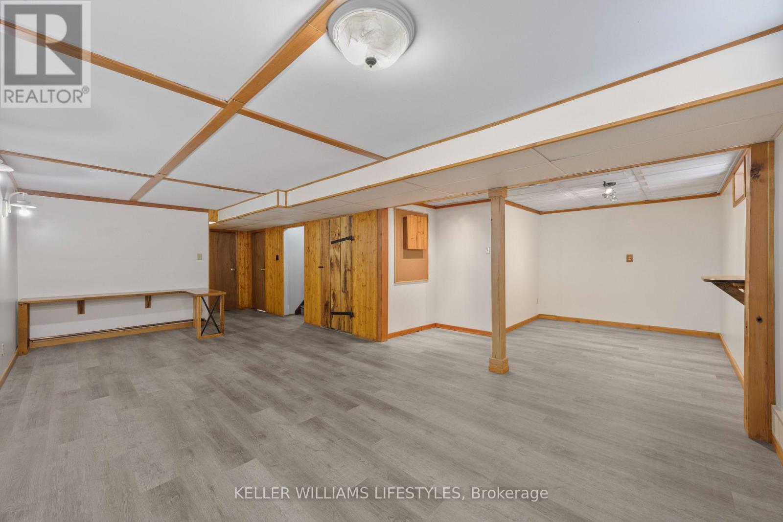 8 East Williams Street, North Middlesex, Ontario  N0M 1A0 - Photo 29 - X12732950